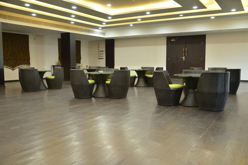 Hotel Palmyra Grand Suite - Tirunelveli Εξωτερικό φωτογραφία